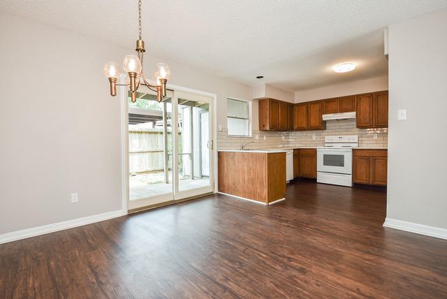 5809 Village Forest Court, Houston, TX 77092