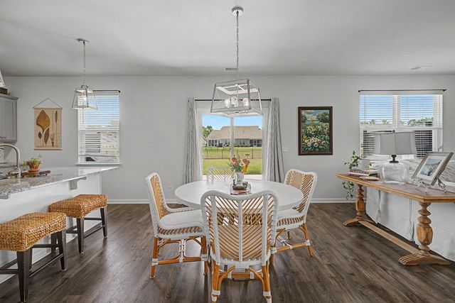 1084 Maxwell Dr., Little River, SC 29566