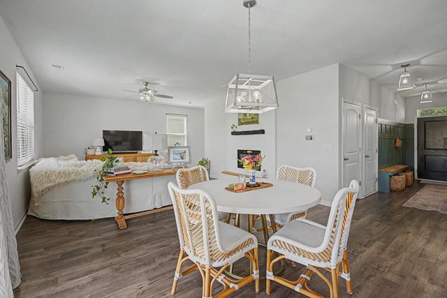 1084 Maxwell Dr., Little River, SC 29566