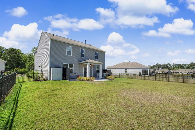 1084 Maxwell Dr., Little River, SC 29566