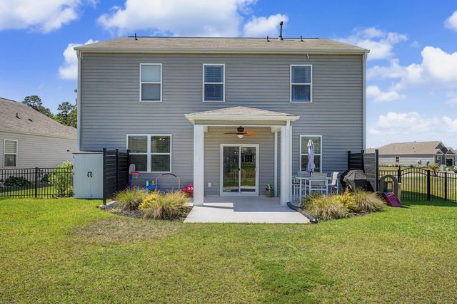 1084 Maxwell Dr., Little River, SC 29566