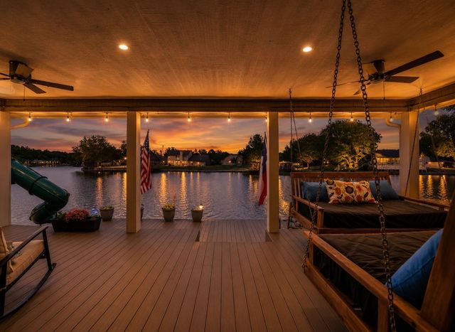 608 Casas Del Norte Court, Granbury, TX 76049