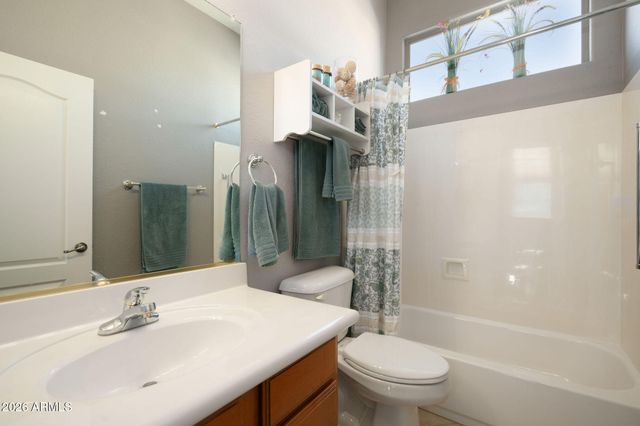 17822 N ERIN Lane, Surprise, AZ 85374