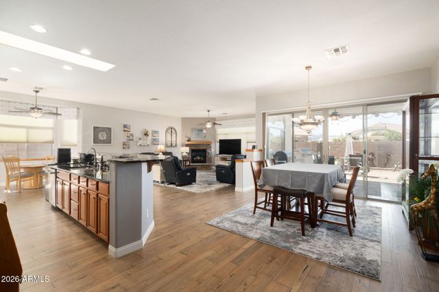 17822 N ERIN Lane, Surprise, AZ 85374