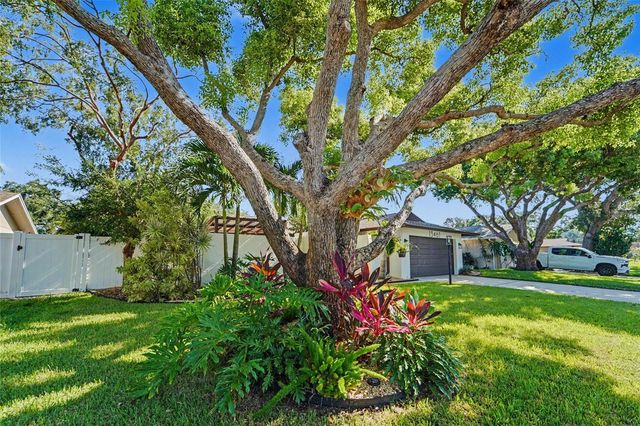 13461 DEL PRADO DRIVE S, Largo, FL 33774