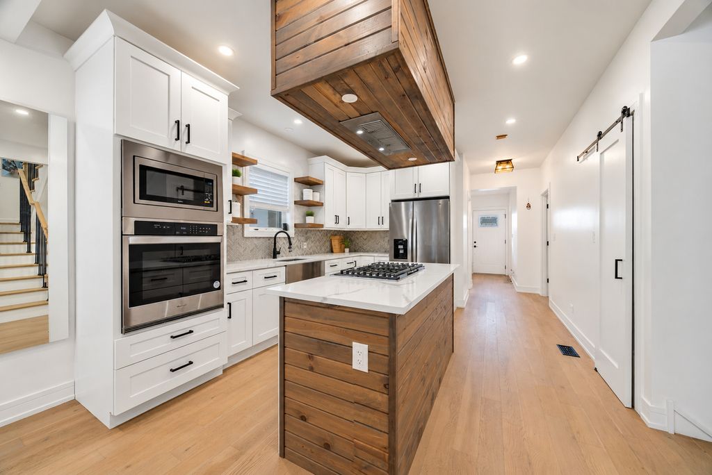 6148 S Moody Avenue, Chicago, IL 60638 — photo 5