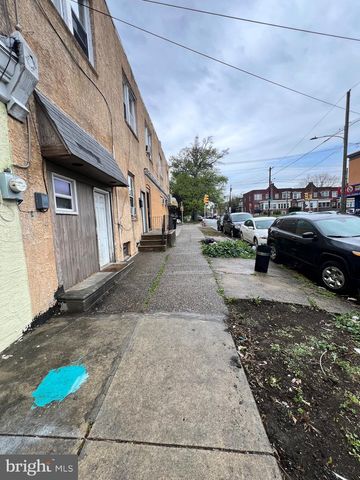 2506 S 72ND ST, Philadelphia, PA 19142