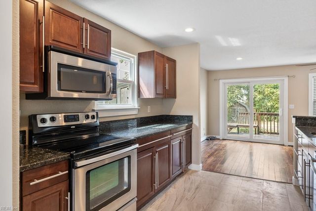 721 13th ST, Virginia Beach, VA 23451