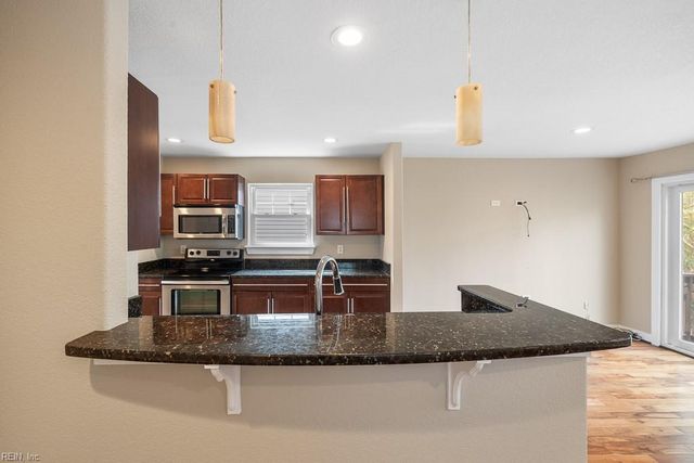 721 13th ST, Virginia Beach, VA 23451