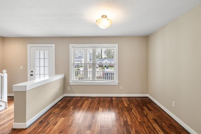 721 13th ST, Virginia Beach, VA 23451