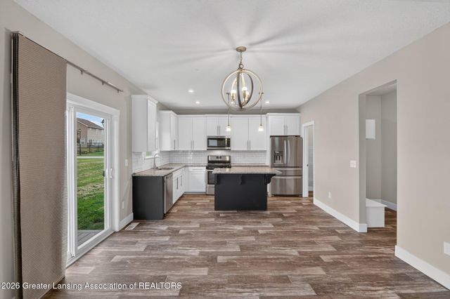1928 Boysenberry Lane, Holt, MI 48842