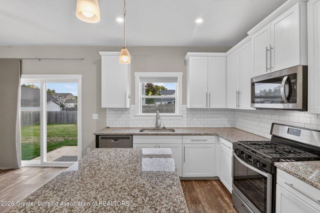 1928 Boysenberry Lane, Holt, MI 48842