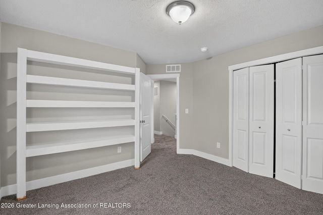 1928 Boysenberry Lane, Holt, MI 48842