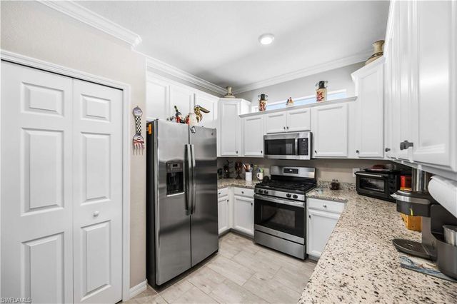 17709 Woodland CT, Punta Gorda, FL 33982