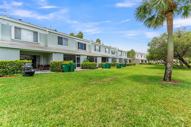 8035 Sanibel Drive, Tamarac, FL 33321