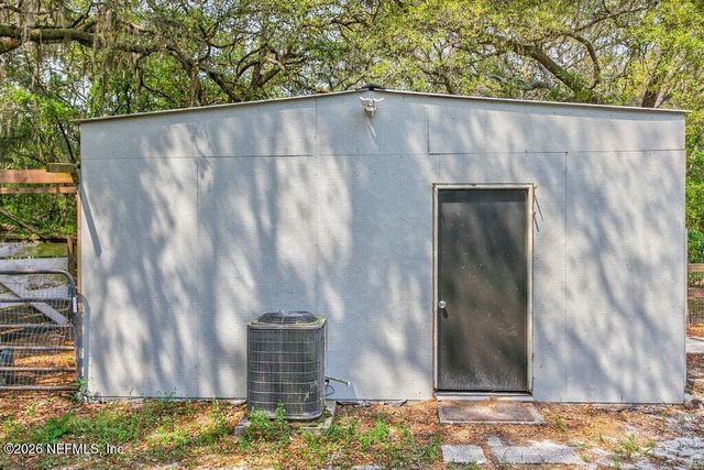 461 OLD STARKE Road, Palatka, FL 32177