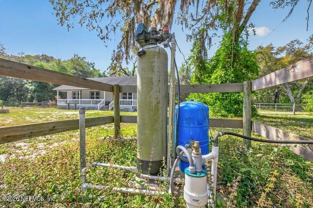461 OLD STARKE Road, Palatka, FL 32177