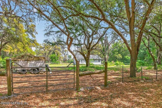 461 OLD STARKE Road, Palatka, FL 32177