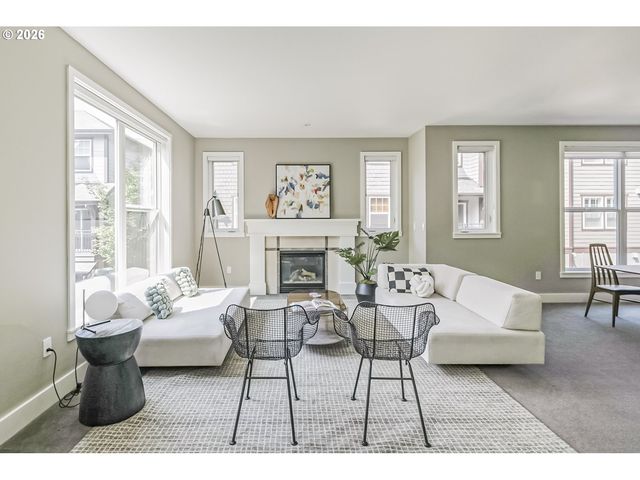 727 Se 34TH Ave, Portland, OR 97214