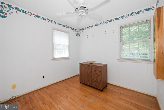 8 JANICE DR, Wilmington, DE 19810