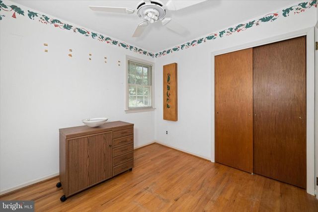 8 JANICE DR, Wilmington, DE 19810