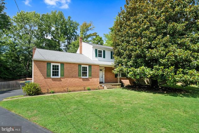 8 JANICE DR, Wilmington, DE 19810