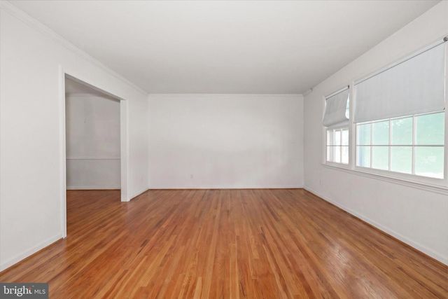 8 JANICE DR, Wilmington, DE 19810