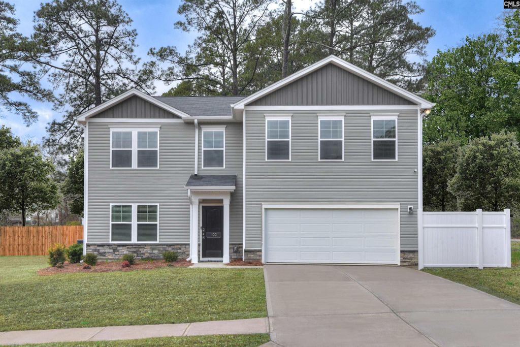 202 Kingfield Drive, Hopkins, SC 29061