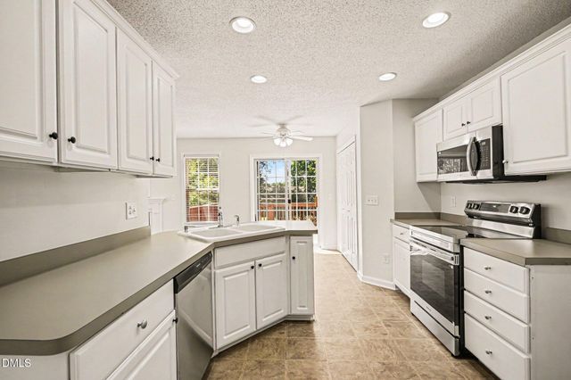100 Ruth Ann Lane, Broadway, NC 27505