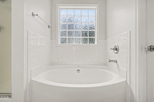 100 Ruth Ann Lane, Broadway, NC 27505