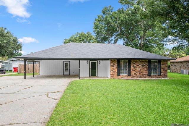 11313 Triche Rd, Gonzales, LA 70737