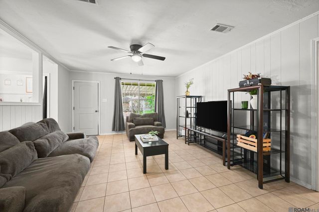11313 Triche Rd, Gonzales, LA 70737