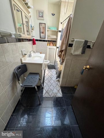 7106 ELMWOOD AVE, Philadelphia, PA 19142