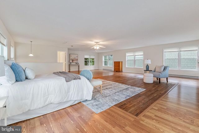 7017 BAY FRONT DR, Annapolis, MD 21403