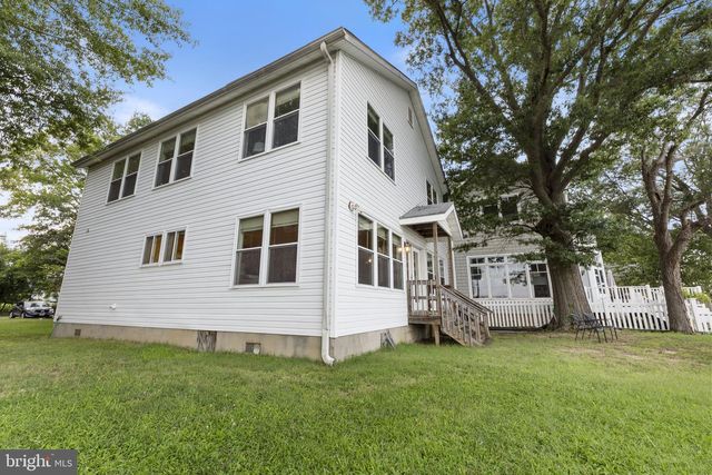 7017 BAY FRONT DR, Annapolis, MD 21403
