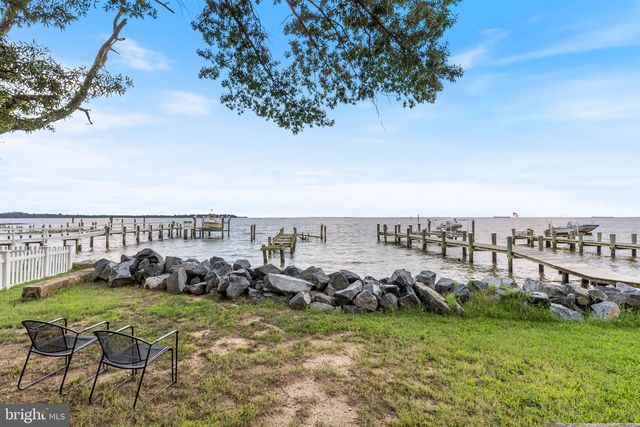 7017 BAY FRONT DR, Annapolis, MD 21403