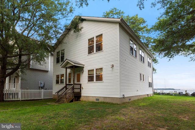 7017 BAY FRONT DR, Annapolis, MD 21403