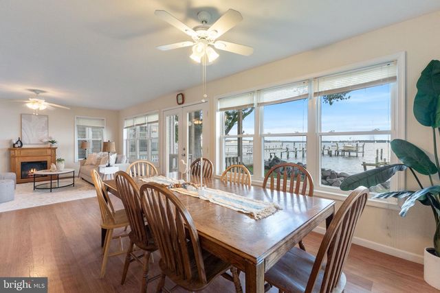 7017 BAY FRONT DR, Annapolis, MD 21403