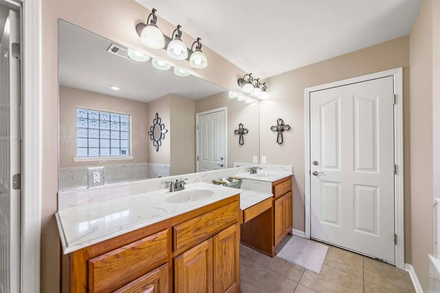 4108 Olympia Drive, Bryant, AR 72022