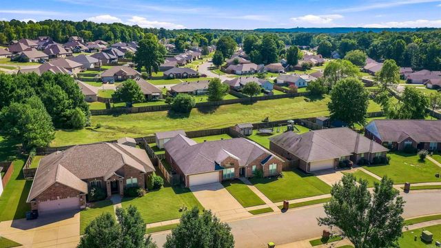 4108 Olympia Drive, Bryant, AR 72022