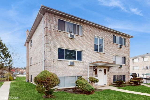 10358 Michael Todd Terrace 1E, Glenview, IL 60025