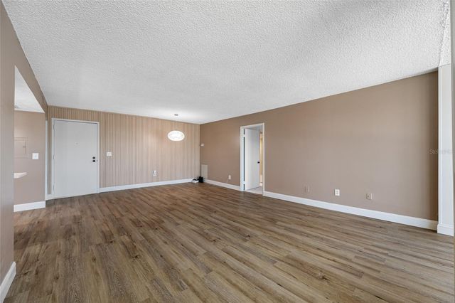 10216 REGAL DRIVE 208, Largo, FL 33774