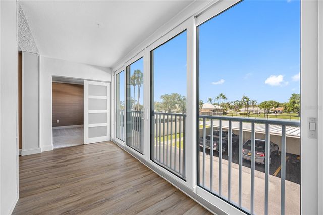 10216 REGAL DRIVE 208, Largo, FL 33774