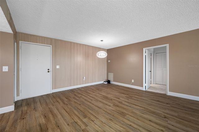 10216 REGAL DRIVE 208, Largo, FL 33774