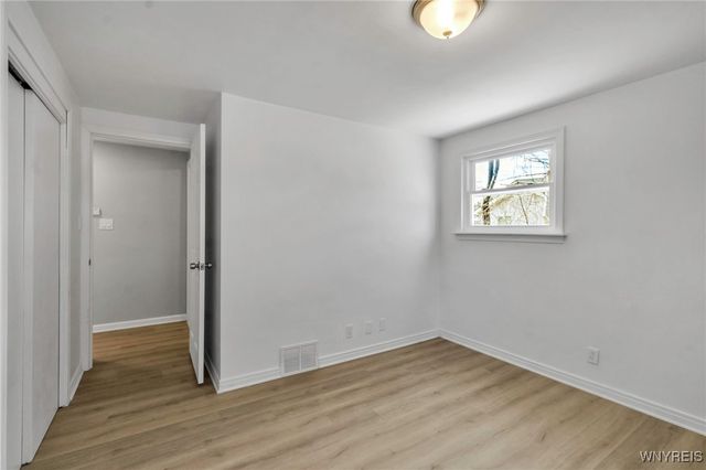 12482 Broadway Street, Alden, NY 14004