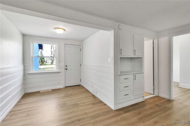 12482 Broadway Street, Alden, NY 14004