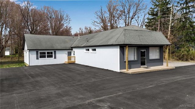 12482 Broadway Street, Alden, NY 14004