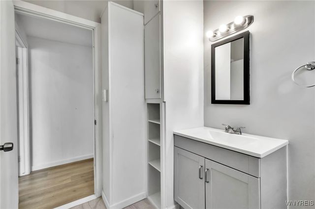 12482 Broadway Street, Alden, NY 14004