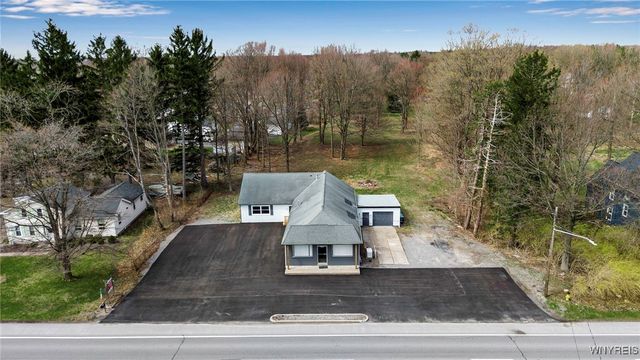 12482 Broadway Street, Alden, NY 14004