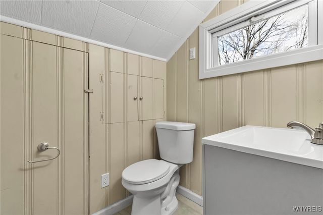 12482 Broadway Street, Alden, NY 14004